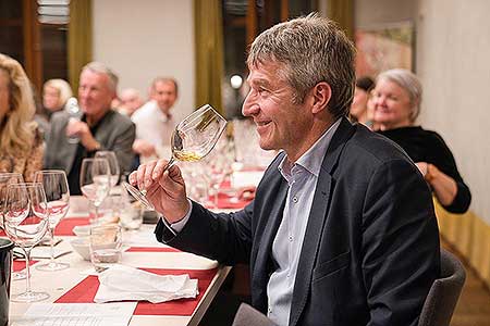 Víno nás spojuje – Weingut Künstler (DE) & Filip Mlýnek (CZ) – 13. 11. 2021, foto: Tomáš Kasal (86/92)