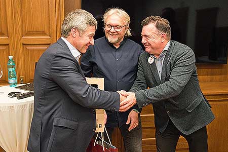 Víno nás spojuje – Weingut Künstler (DE) & Filip Mlýnek (CZ) – 13. 11. 2021, foto: Tomáš Kasal (90/92)