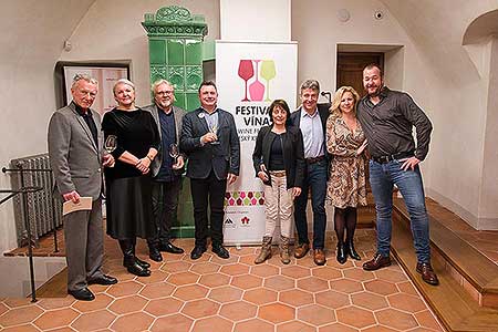 Víno nás spojuje – Weingut Künstler (DE) & Filip Mlýnek (CZ) – 13. 11. 2021, foto: Tomáš Kasal (91/92)