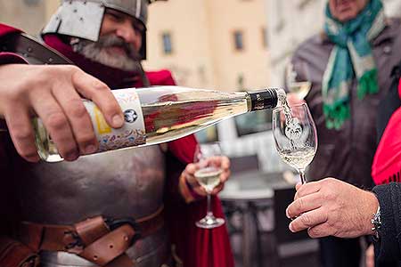 Příjezd svatého Martina a slavnostní otevření Svatomartinského vína 11. 11. 2021, foto: Tomáš Kasal (43/69)