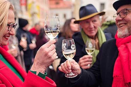 Příjezd svatého Martina a slavnostní otevření Svatomartinského vína 11. 11. 2021, foto: Tomáš Kasal (45/69)