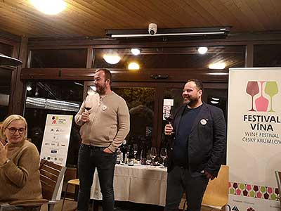 Vína z Dunajovských kopců s Jindrou Kadrnkou a Filipem Mlýnkem, 22.11.2022 (5/5)