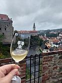 Zahájení Festivalu vína Český Krumlov® na vyhlídkové terasa u V. nádvoří 4. 10. 2024 (6/23)