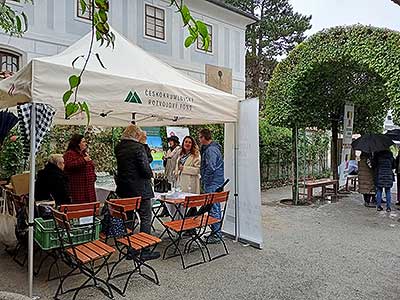 Zahájení Festivalu vína Český Krumlov® na vyhlídkové terasa u&nbsp;V. nádvoří 4. 10. 2024 (18/23)