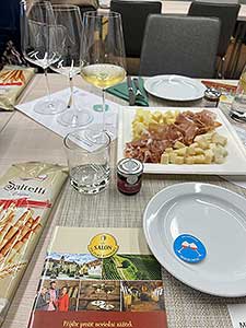 Festival vína Český Krumlov® – Klenoty salónu vín ČR představuje národní sommelierka Klára Kollárová, 24. 10. 2024 (6/17)