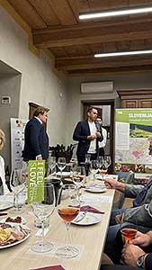 Festival vína Český Krumlov® – Slovinský den – Butik chutí & vůní 1. 11. 2024 (1/9)