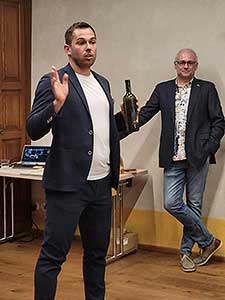 Festival vína Český Krumlov® – Slovinský den – Butik chutí & vůní 1. 11. 2024 (7/9)