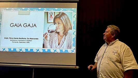 Festival vína Český Krumlov® – Michal Šetka představuje světové vinařky 2. 11. 2024 (19/28)