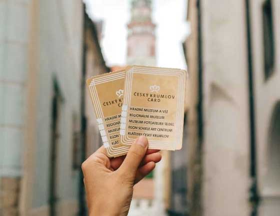 Prodloužen&eacute; v&iacute;kendy s&nbsp;v&iacute;nem - CK Card