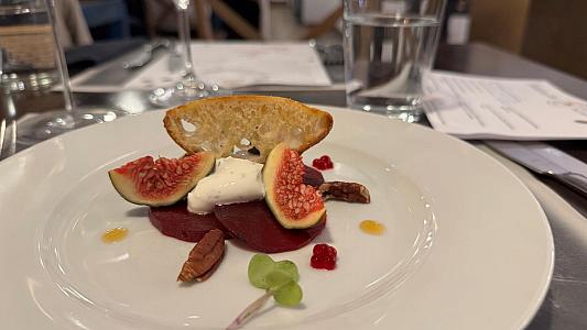 Rodinné vinařství Špalek - Vinařství roku 2024, Retro Café 8.10.2025 (7/17)