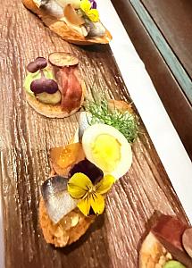 Winebox CB a&nbsp;Champagne Deutz, Plzeňka U&nbsp;Zelené ratolesti České Budějovice 14.10.2025 (10/19)