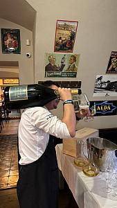 Winebox CB a&nbsp;Champagne Deutz, Plzeňka U&nbsp;Zelené ratolesti České Budějovice 14.10.2025 (14/19)