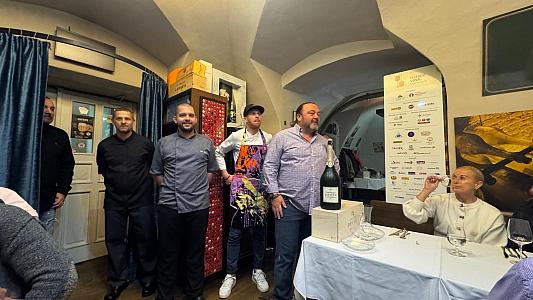 Winebox CB a&nbsp;Champagne Deutz, Plzeňka U&nbsp;Zelené ratolesti České Budějovice 14.10.2025 (19/19)