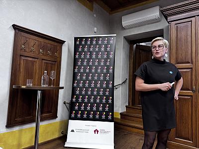 Klára Kollárová – Souboj chutí: Česko vs. svět, Renesanční sály u&nbsp;radnice 3. 10. 2025 (5/10)