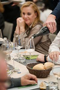 Essentia-studio: Cuvée – Spojením k&nbsp;jedinečnosti, Renesanční sály u&nbsp;radnice 18. 10. 2025 (20/44)