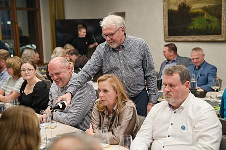 Essentia-studio: Cuvée – Spojením k&nbsp;jedinečnosti, Renesanční sály u&nbsp;radnice 18. 10. 2025 (32/44)