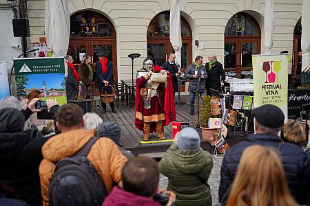 Příjezd svatého Martina a&nbsp;slavnostní otevření Svatomartinského vína 11. 11. 2025 (26/64)