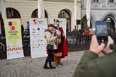 Příjezd svatého Martina a&nbsp;slavnostní otevření Svatomartinského vína 11. 11. 2025 (64/64)