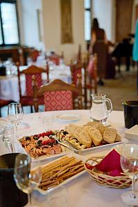 Víno v&nbsp;hudbě - Cesta kolem světa, Hotel Růže 9.11.2025 (2/56)