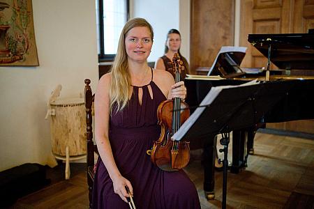 Víno v&nbsp;hudbě - Cesta kolem světa, Hotel Růže 9.11.2025 (3/56)