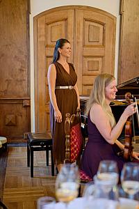 Víno v&nbsp;hudbě - Cesta kolem světa, Hotel Růže 9.11.2025 (44/56)