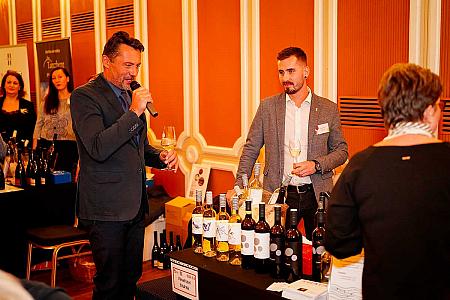 Zámecká slavnost vína 22. 11. 2025, Festival vína Český Krumlov ® (32/105)