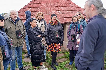 Wine tour – Túra po krumlovských viničkách, zdroj: FVČK, foto: Tom Kasal (6/12)